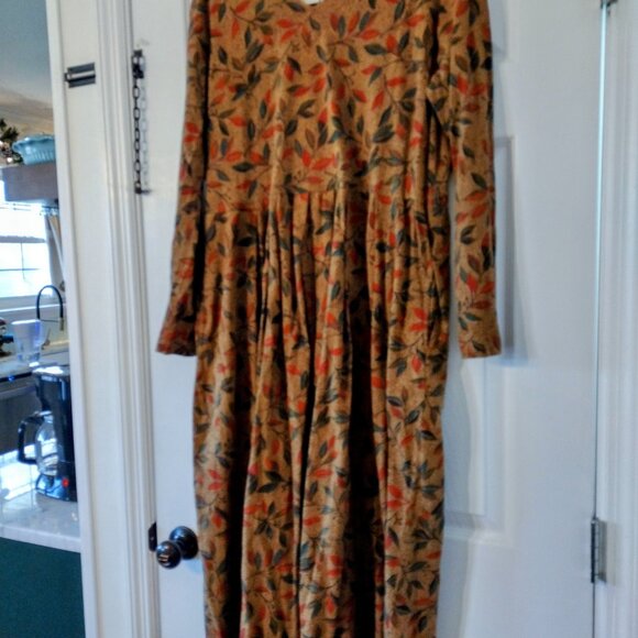 Cotton botanical print dress! - Picture 5 of 6